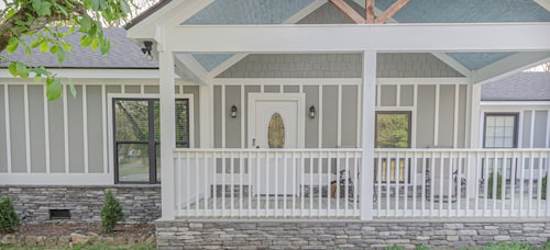 Columbus Military Grad Home