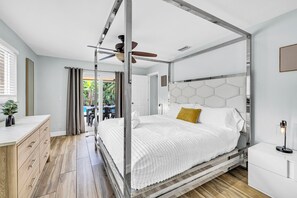 4 soverom, strykejern/-brett, reiseseng for barn og wi-fi (inkludert)