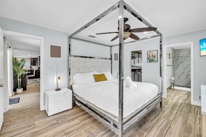 4 bedrooms, iron/ironing board, travel cot, free WiFi - Spacious Palm Paradise Retreat -Heated Pool East Delray - Near The Beach- 4/3 (Delray Beach)