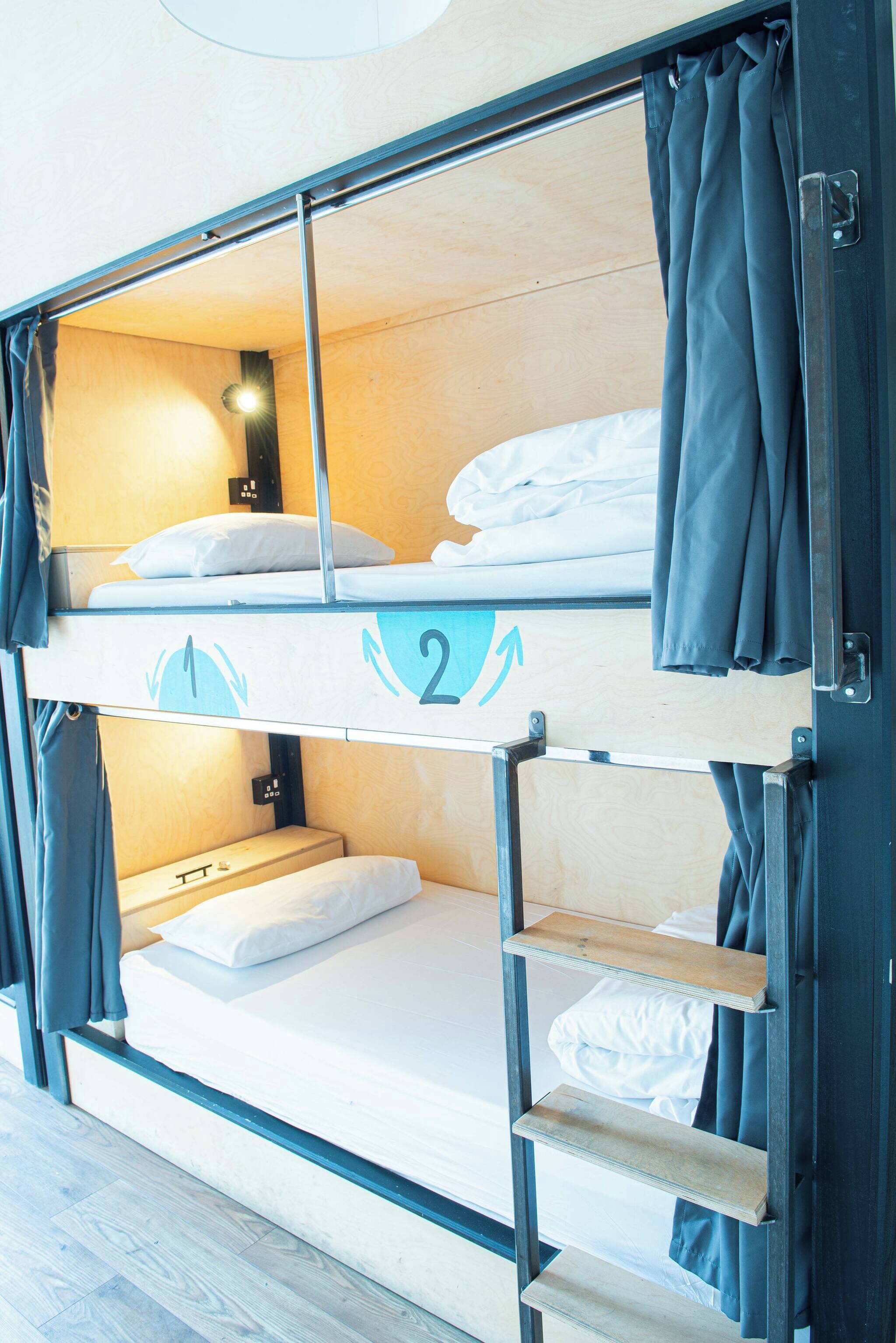 Shared Dormitory, 1 Bedroom, Smoking, Garden View