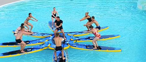行動屋 | 游泳池 | 室外游泳池和溫水游泳池