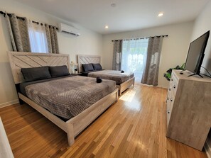 2 habitaciones, escritorio, tabla de planchar con plancha y wifi gratis 