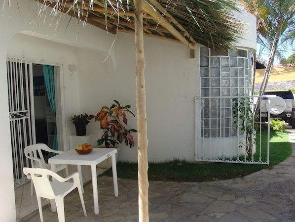 Outdoor dining - Comfortable 1-br apartment in Encuentro beach, Cabarete with air condition (Cabarete)