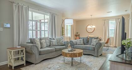 Charming Spacious Home with Game room