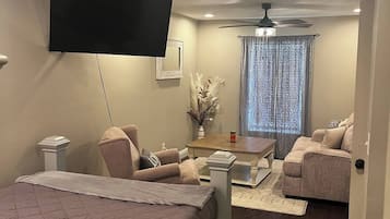 3 quartos, ferros/tábuas de passar roupa, Wi-Fi, roupa de cama
