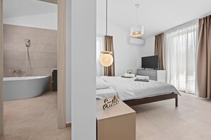 3 bedrooms, Internet