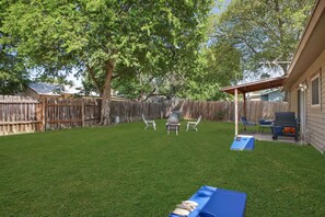 House | 3 bedrooms - Cozy 3BR Home Family-friendly Near Attractions (San Antonio)