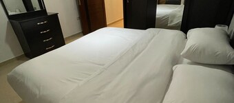 Apartment With Modern Amenities