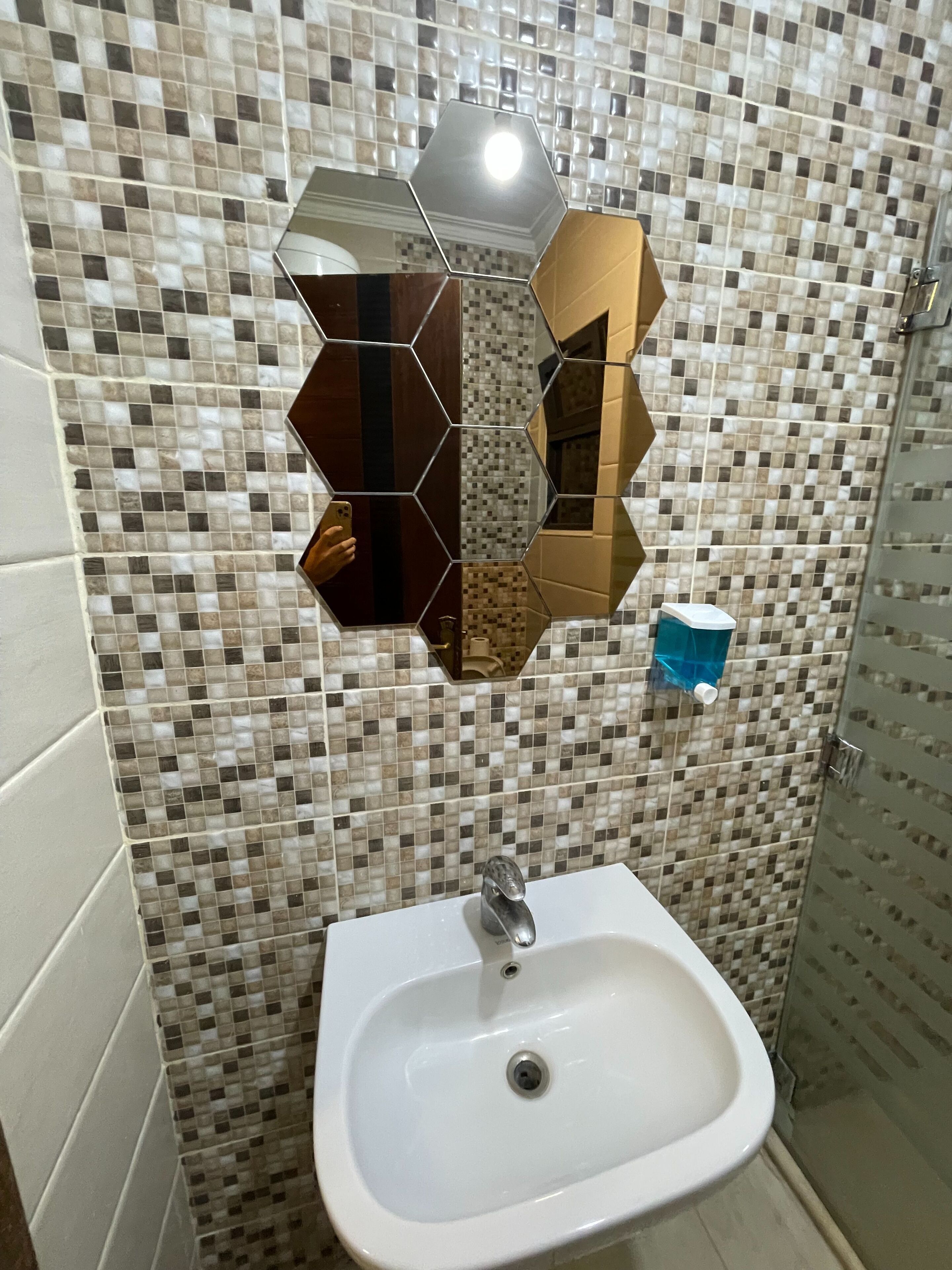 Apartment, 1 Bedroom, Accessible, Smoking | Bathroom
