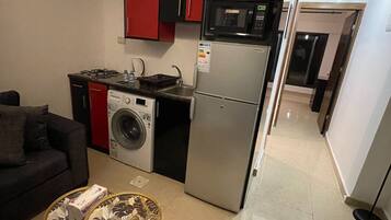 Apartment, 1 Bedroom, Accessible | Interior