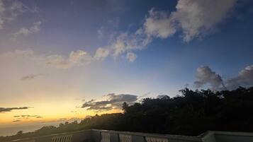 Vue depuis lâhĂ©bergement