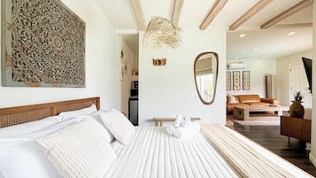 Fer et planche à repasser, Wi-Fi gratuit, draps fournis