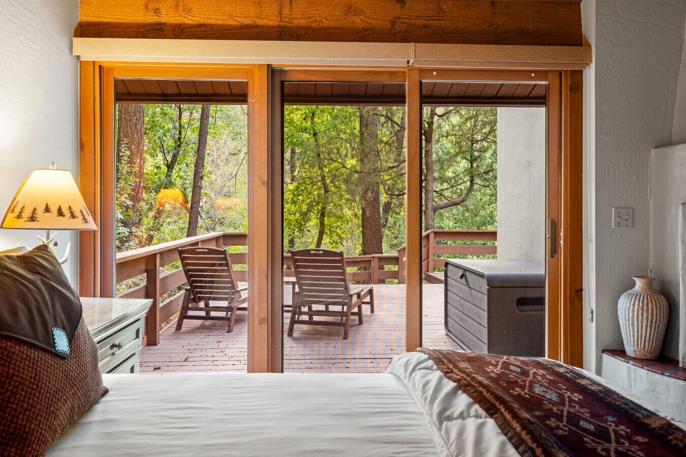 3 bedrooms, iron/ironing board, travel cot, free WiFi