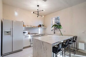 Fridge, microwave, coffee/tea maker