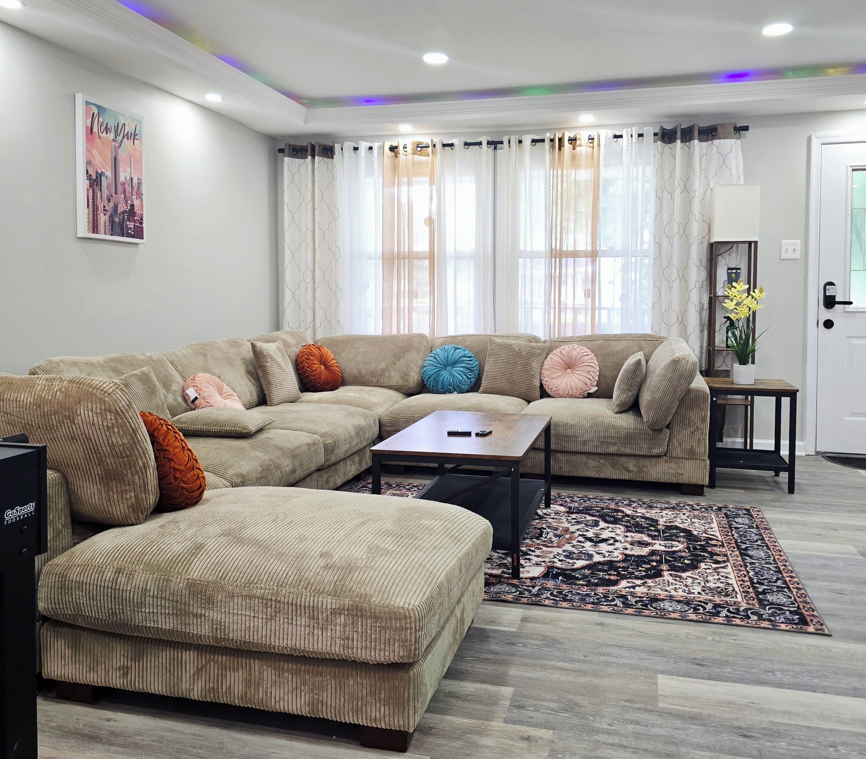 Spacious & Beautiful 4-bedroom In A Peaceful Severn, Close To Dc & Baltimore - Glen Burnie, MD