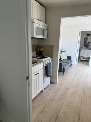 Seductive  apartment Seaside, Carmel, Monterey, Pacific Grove , Pebble beach