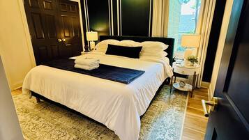 8 bedrooms, iron/ironing board, WiFi, bed sheets