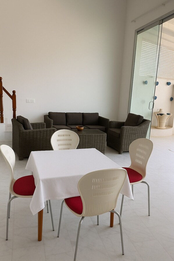 Interior - 2-bedroom duplex in Nabeul, 3 minutes away from beach (Nabeul‎)