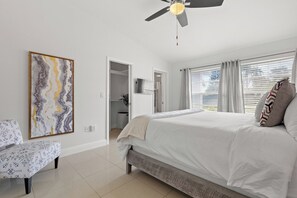 4 chambres, fer et planche à repasser, Wi-Fi, draps fournis