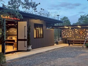 Exterior - Black Sheep House Khao Yai (Pak Chong)
