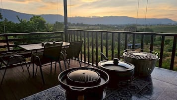 家庭房, 山景 | 私人厨房 | 冰箱、茶具/咖啡用具
