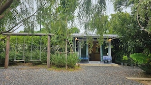 Terrace/patio - Black Sheep House Khao Yai (Pak Chong)