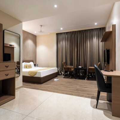 Hotel Kingsway Continental Raipur