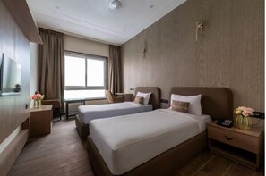 Desk - Hotel Kingsway Continental Raipur (Raipur)