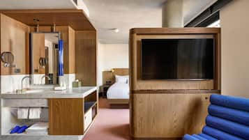 Premium bedding, minibar, in-room safe, desk