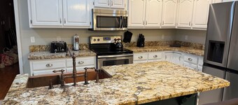 Charming 3-bedroom house with AC in Marion