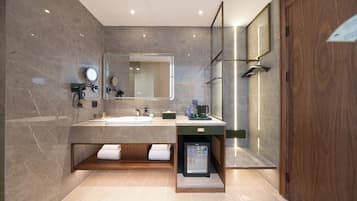 Executive-Doppelzimmer | Hochwertige Bettwaren, Pillowtop-Betten, kostenlose Minibar
