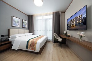 Basic Double Room | Premium bedding, pillowtop beds, free minibar, free WiFi