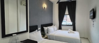 Quee Hotel