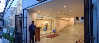 Emerald Hotel