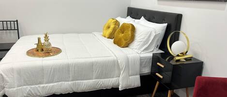 1 bedroom, iron/ironing board, free WiFi, bed sheets