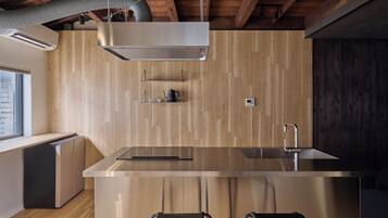 Fridge, microwave, coffee/tea maker, electric kettle