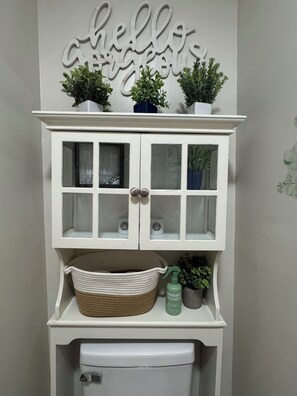 Interior - The Right End Retreat (10 Minutes to the Beach) (Myrtle Beach)