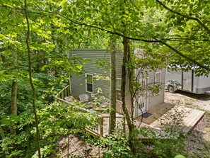 Property grounds - NEW, Promo Pricing - Luxury Woodland Loft Retreat @ Red River Gorge (Stanton)