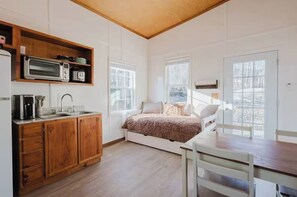Interior - NEW, Promo Pricing - Luxury Woodland Loft Retreat @ Red River Gorge (Stanton)