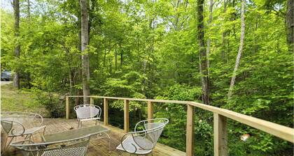 NEW, Promo Pricing - Luxury Woodland Loft Retreat @ Red River Gorge