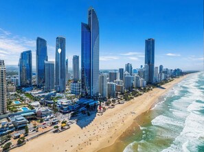 On the beach - H Residence 2 Bedroom Apartment City Views (Surfers Paradise)