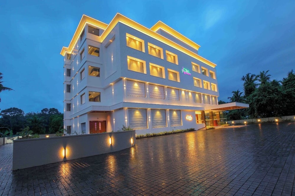 Park Residency Puthupally
