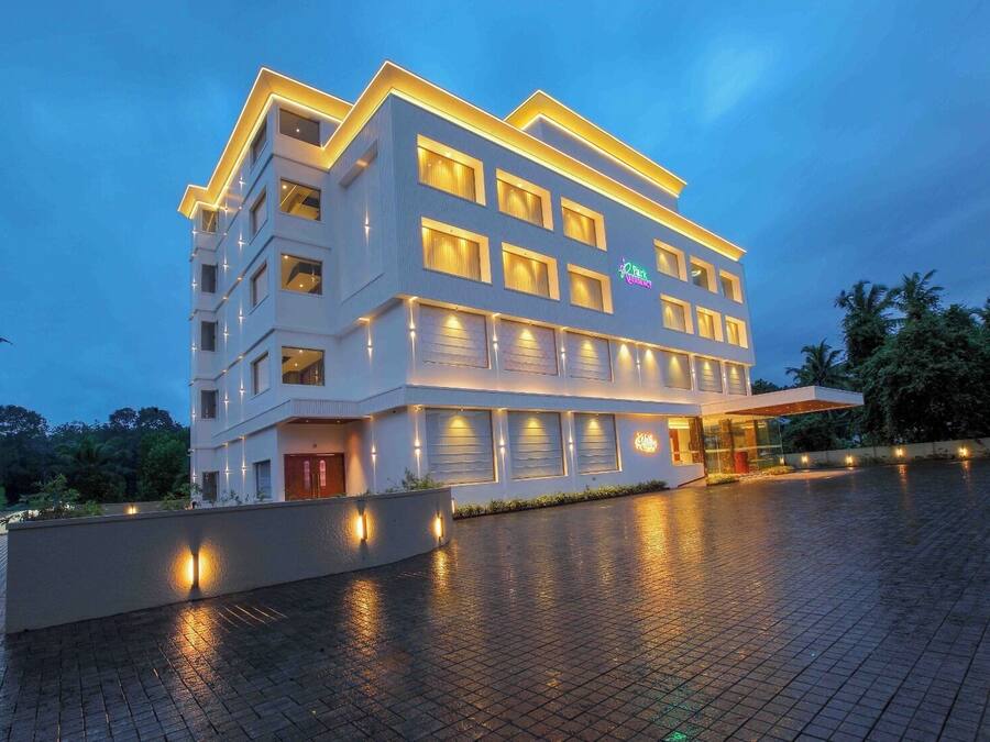 Facciata della struttura