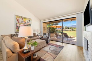 Unclassified image, 2 of 44, button