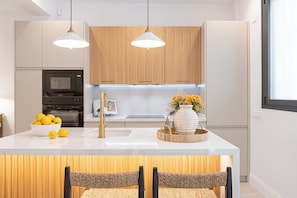 Comfort Apartment, 1 Bedroom | Private kitchen