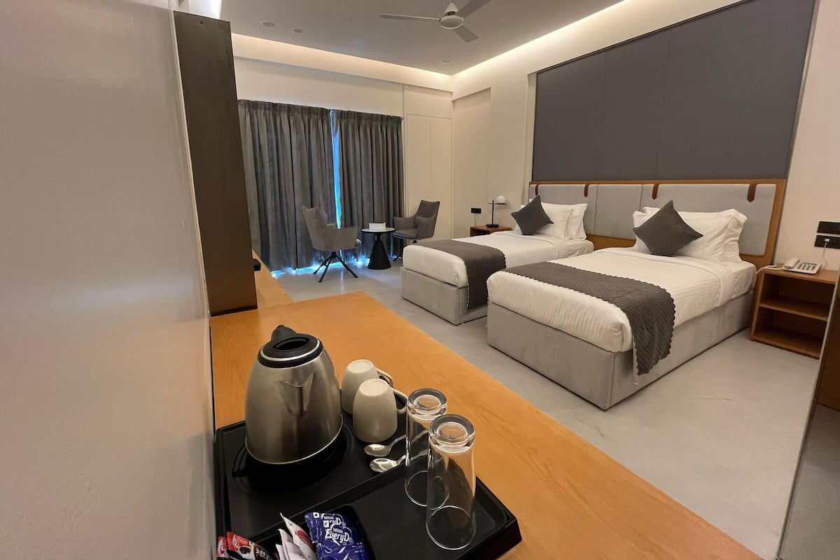 Minibar, chambres insonorisées, fer et planche à repasser, Wi-Fi gratuit