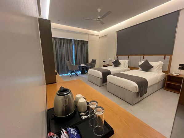 Minibar, soundproofing, iron/ironing board, free WiFi