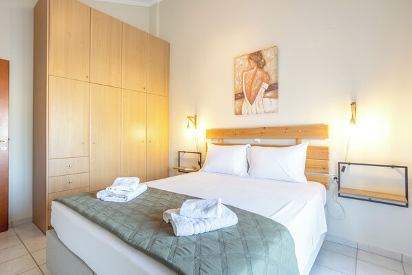 4 dormitorios, tabla de planchar con plancha, wifi y ropa de cama