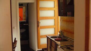 Apartment (Two Bedroom Apartment with Terrace (A) | Private kitchen | Fridge