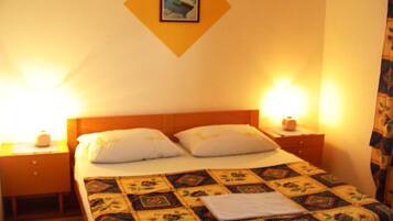 Apartment (Two Bedroom Apartment with Sea View () | Bathroom | Towels